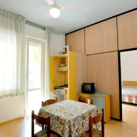 Lily Apart Otel Cesenatico